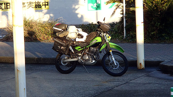 荷物満載のスーパーシェルパ